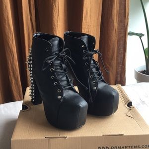 Jeffrey Campbell look-a-like heels